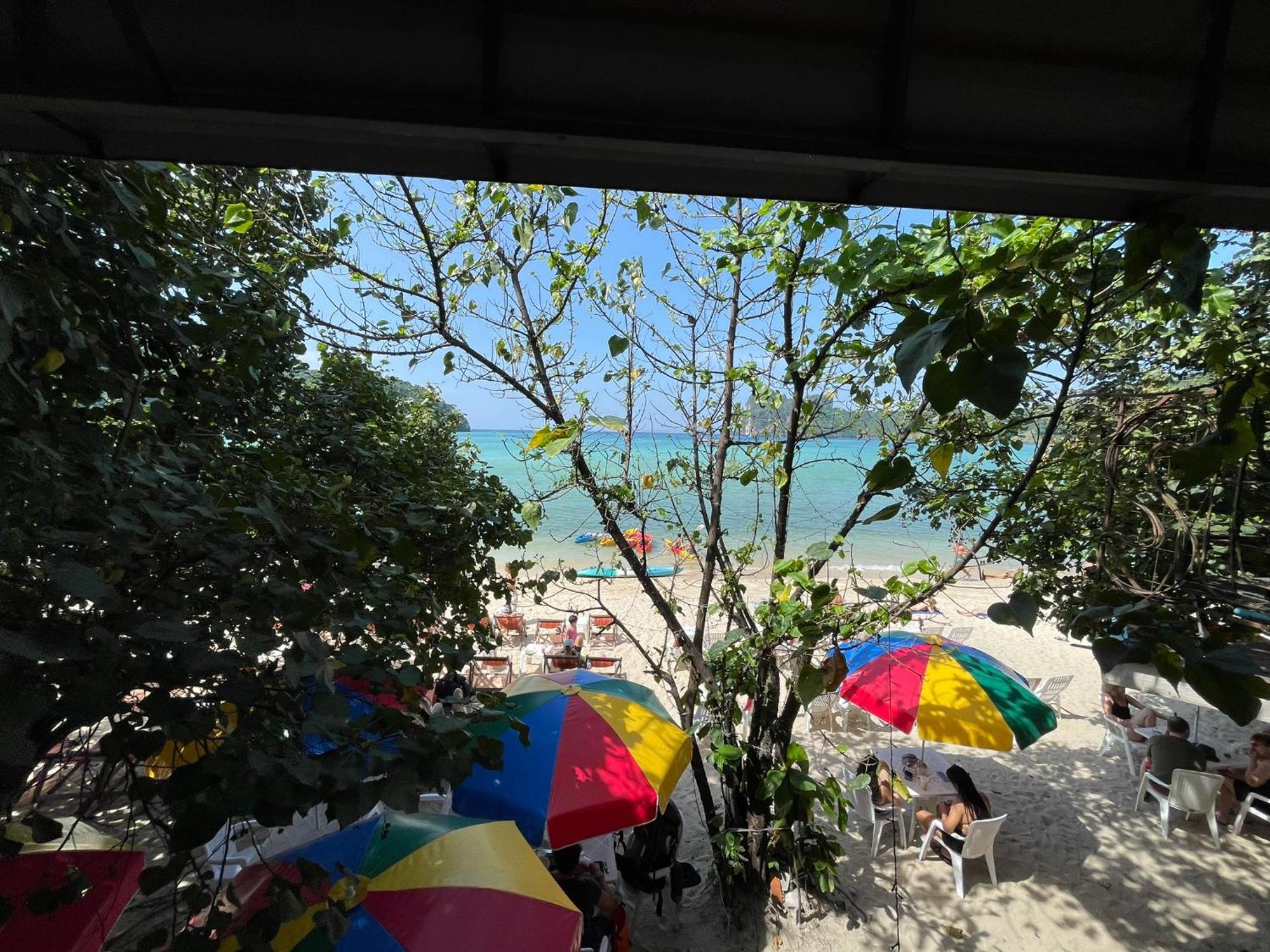 Twin Palms Hostel Phi Phi Exteriör bild