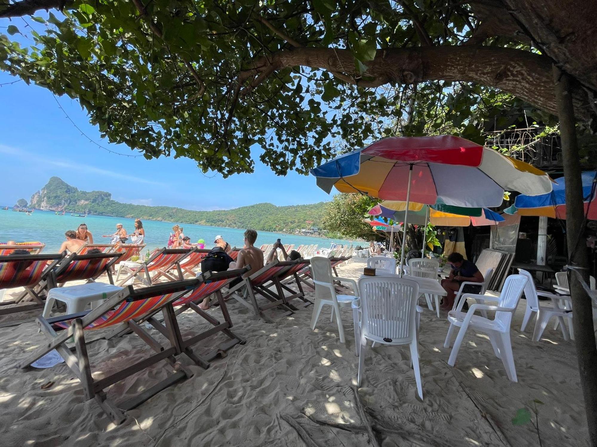 Twin Palms Hostel Phi Phi Exteriör bild