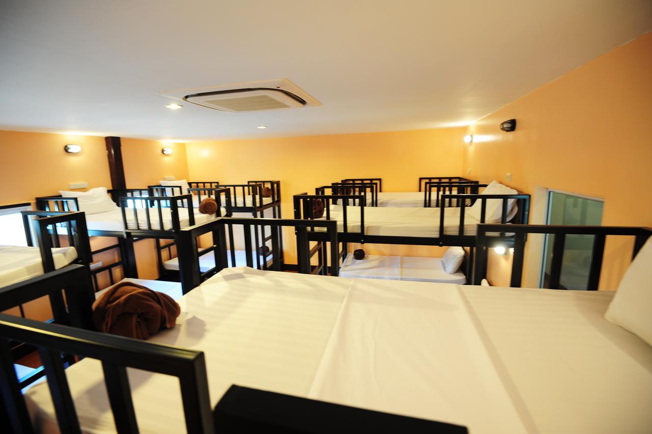 Twin Palms Hostel Phi Phi Exteriör bild