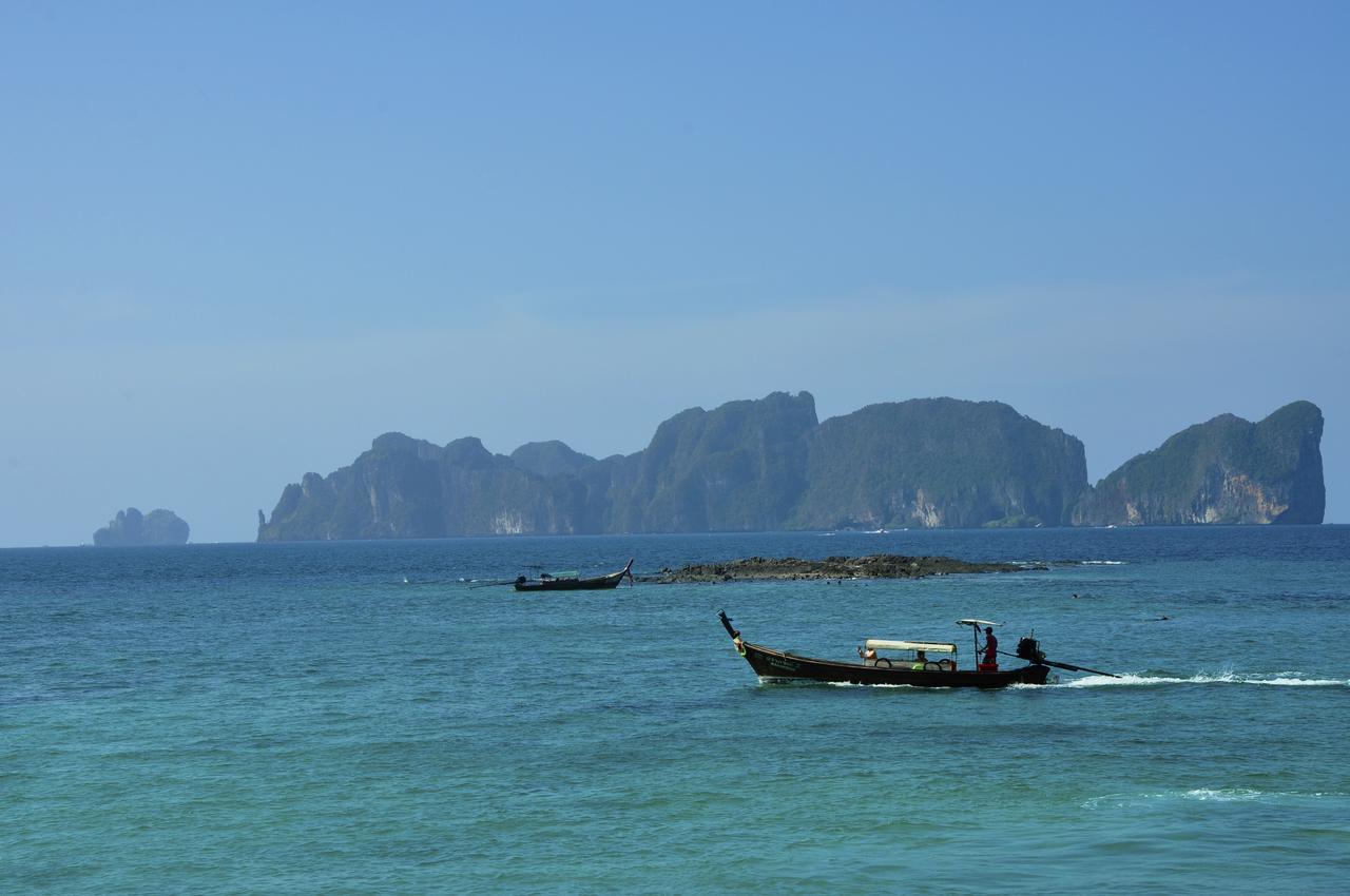 Twin Palms Hostel Phi Phi Exteriör bild