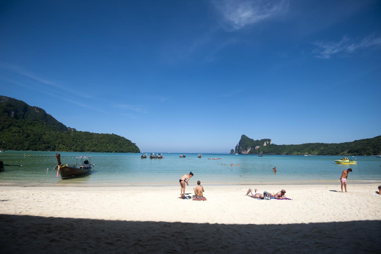 Twin Palms Hostel Phi Phi Exteriör bild